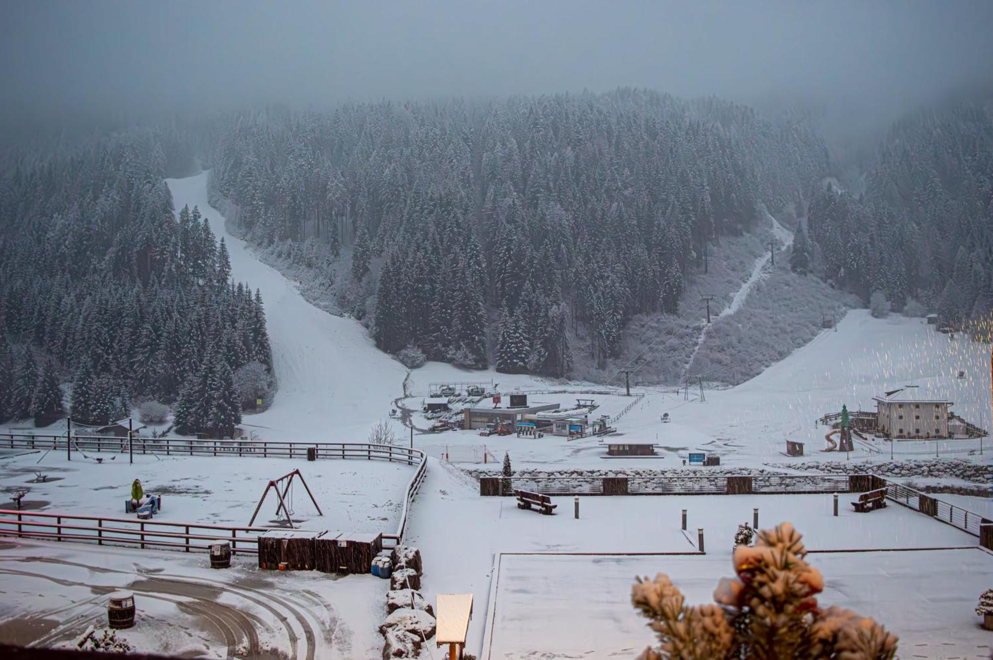 Hotel Serena - Tre Cime Views Auronzo di Cadore Exterior photo